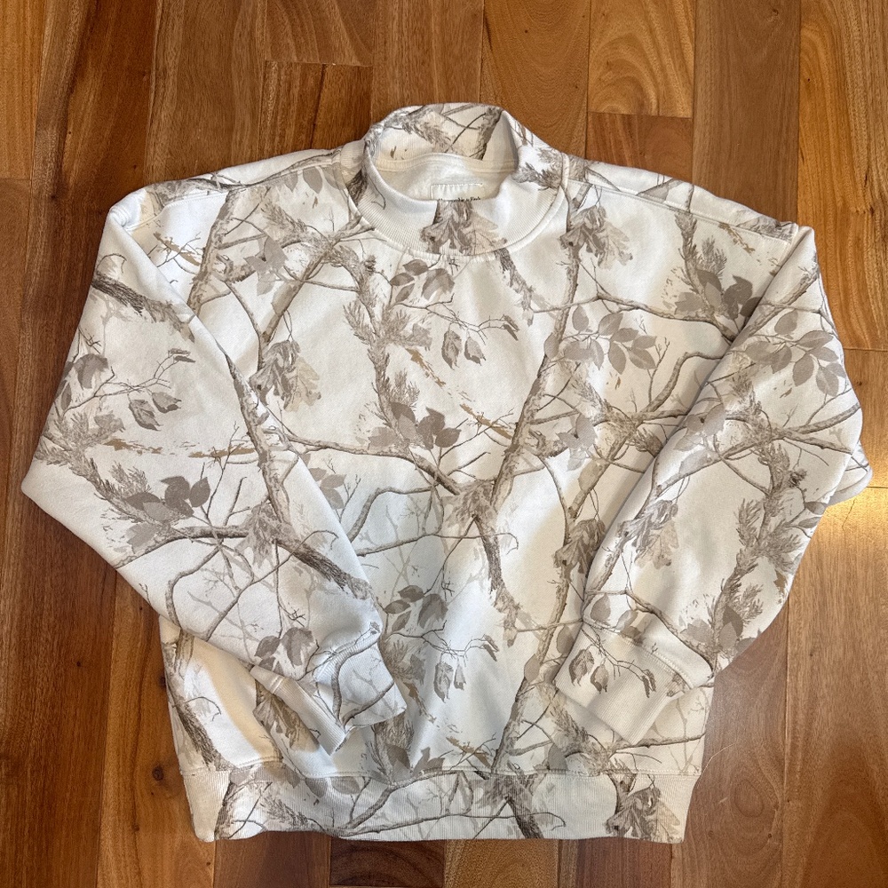 Abercrombie sweatshirt size medium